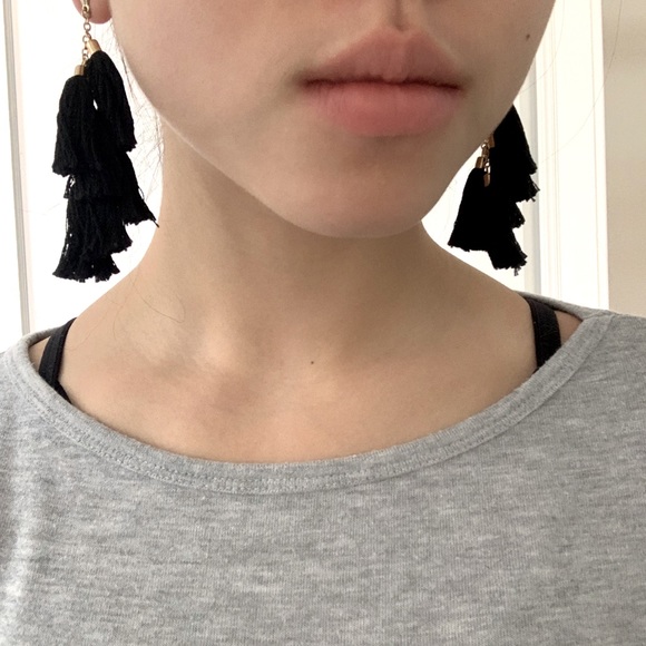 Black Multi-Tassel Earrings - Picture 4 of 4